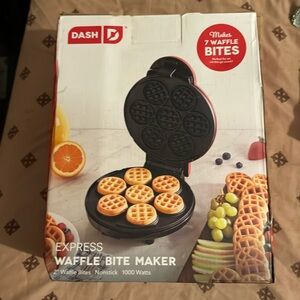 Mini seven waffle bites
